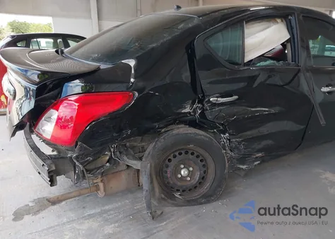 2017 Nissan Versa 1.6 Sv z USA, uszkodzony, nr VIN 3N1CN7AP3HL908057